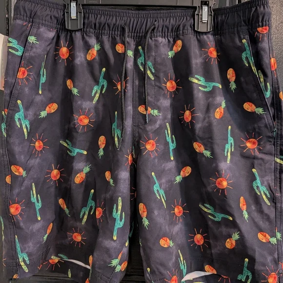 Blue Crown Shorts Swim Volley Men's Black Shorts BNWT - Picture 8 of 15